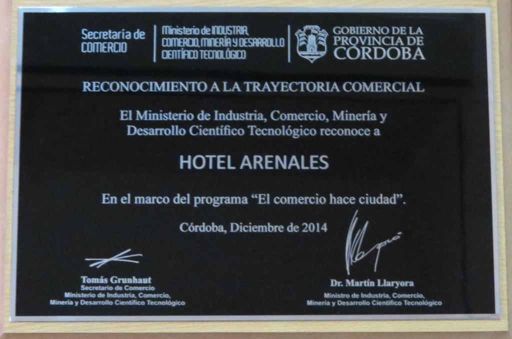 Hotel Arenales Villa Carlos Paz Exterior foto