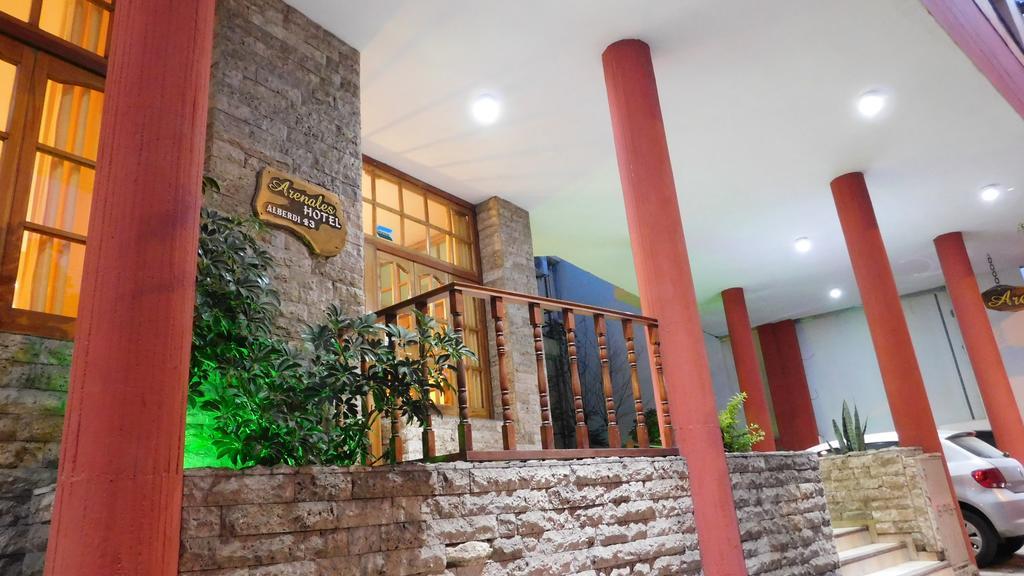 Hotel Arenales Villa Carlos Paz Exterior foto